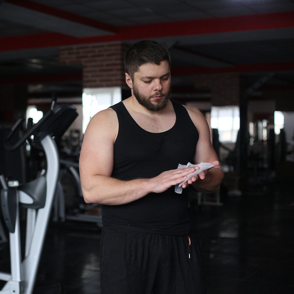 sanitizing gym wipes - safe for wiping hands